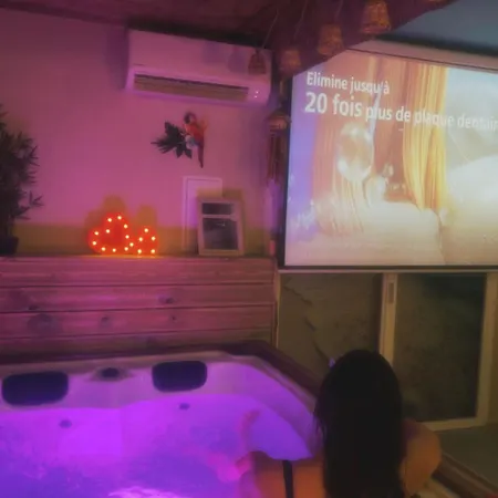Les Spas De La Mer, Appart&spa Aloha, 100m De La Plage, Plein Coeur Du Grau Апартаменты *