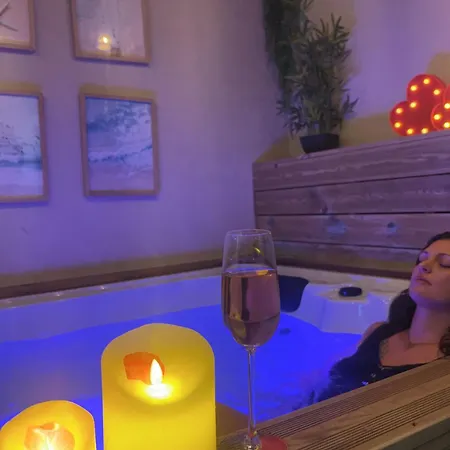 Les Spas De La Mer, Appart&spa Aloha, 100m De La Plage, Plein Coeur Du Grau Апартаменты *